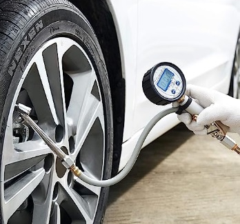 basic tire inflator gauge with digital display